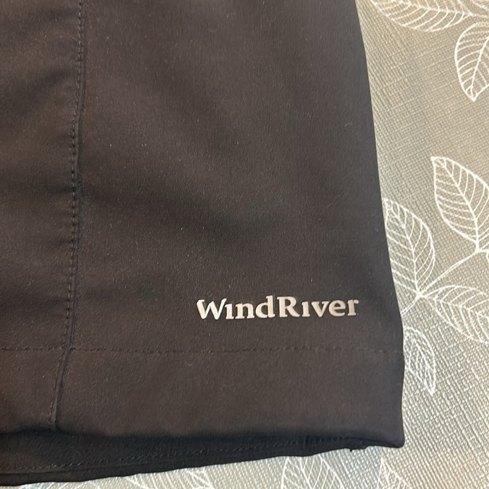 Ladies Wind River Jacket. - Picture 3 of 8